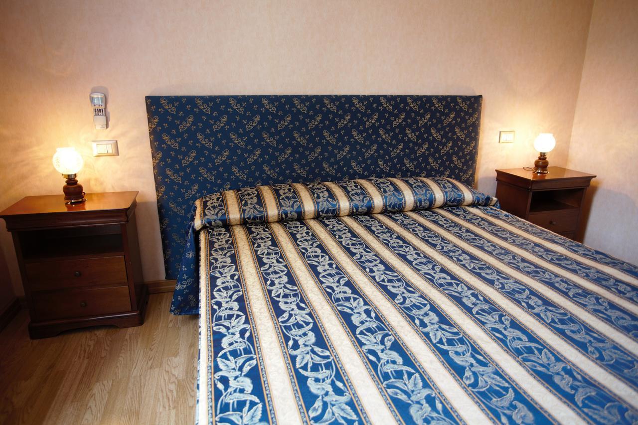 Bed and Breakfast Residenza Matilde Рим Экстерьер фото