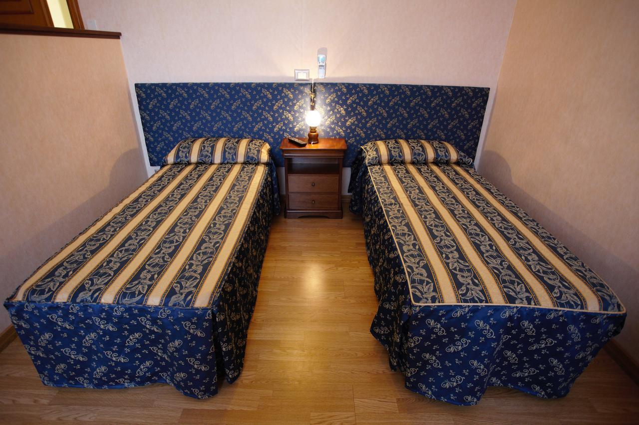 Bed and Breakfast Residenza Matilde Рим Экстерьер фото