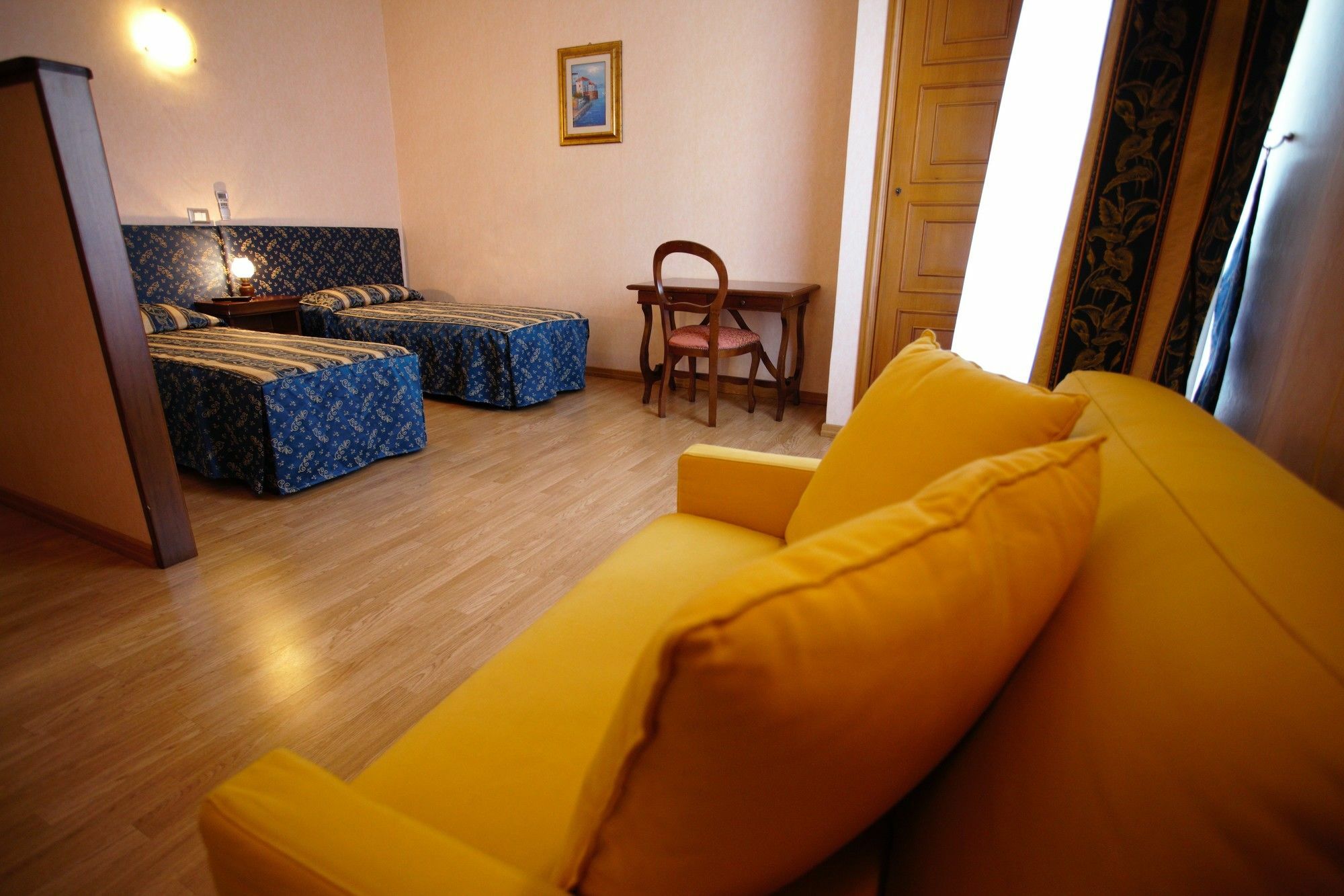 Bed and Breakfast Residenza Matilde Рим Экстерьер фото